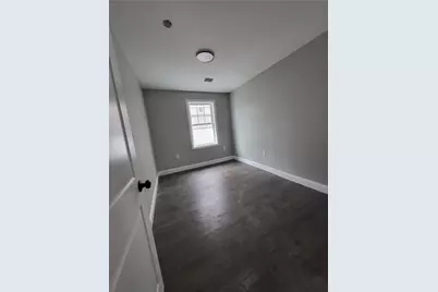 731 Potters Avenue, Providence, RI 02907 - Photo 13