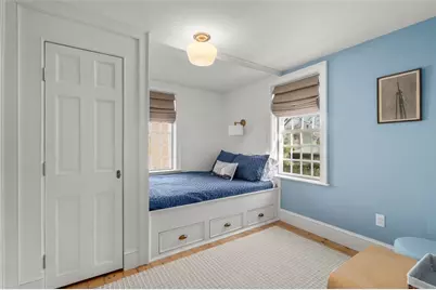 30 Thames Street, Newport, RI 02840 - Photo 29