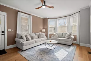 20 Summer St, Newport, RI 02840 - Photo 13