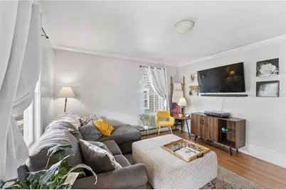 125 Ivy Street, East Providence, RI 02914 - Photo 3