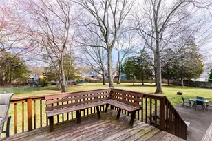72 Janet Ct, Warwick, RI 02886 - Photo 33