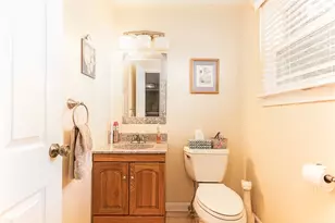 72 Janet Ct, Warwick, RI 02886 - Photo 9