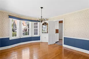 18 Huntington Dr, East Providence, RI 02916 - Photo 5