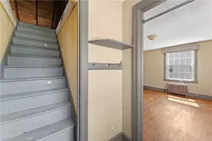 18 Huntington Dr, East Providence, RI 02916 - Photo 23