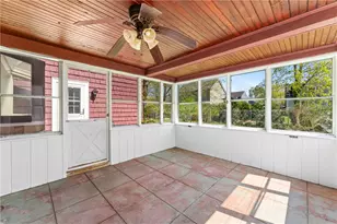 18 Huntington Dr, East Providence, RI 02916 - Photo 39
