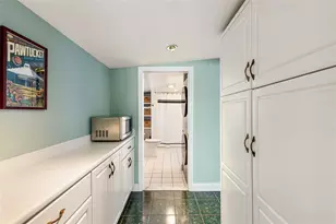 233 Terrace Ave, East Providence, RI 02915 - Photo 21