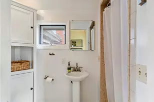 233 Terrace Ave, East Providence, RI 02915 - Photo 33
