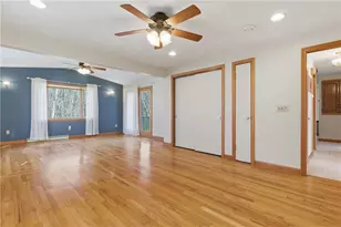 300 Harriet Ln, Cumberland, RI 02864 - Photo 17