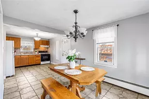 25 Harrison St, Cumberland, RI 02864 - Photo 3