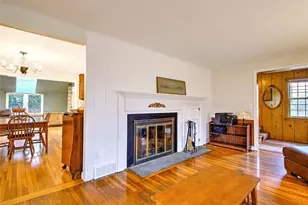 9 Knapton St, Barrington, RI 02806 - Photo 9