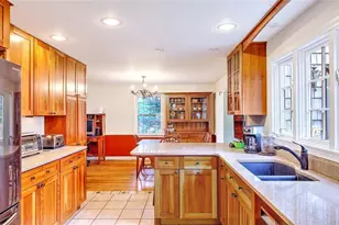 9 Knapton St, Barrington, RI 02806 - Photo 15