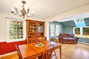 9 Knapton St, Barrington, RI 02806 - Photo 13
