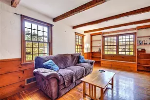 9 Knapton St, Barrington, RI 02806 - Photo 25
