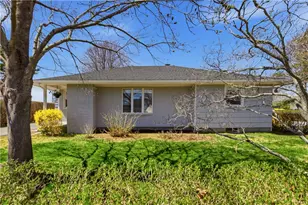 23 Birch St, Portsmouth, RI 02871 - Photo 39