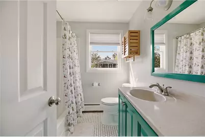 102 Easton Street, Portsmouth, RI 02871 - Photo 17