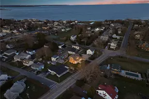 81 S Pier Rd, Narragansett, RI 02882 - Photo 45