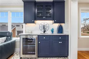 81 S Pier Rd, Narragansett, RI 02882 - Photo 15