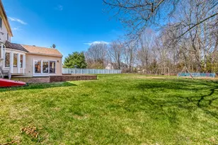 5 Hannah Dr, Cumberland, RI 02864 - Photo 9