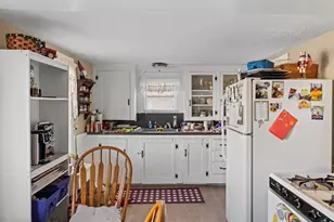 1692 Main St, West Warwick, RI 02893 - Photo 13