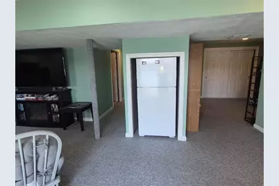 2484 Hartford Avenue, Johnston, RI 02919 - Photo 35