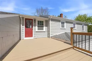 24 Hamilton St, Cumberland, RI 02864 - Photo 5