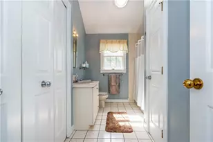 454 N Quidnessett Rd Rd, North Kingstown, RI 02852 - Photo 13