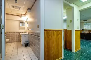 454 N Quidnessett Rd Rd, North Kingstown, RI 02852 - Photo 37