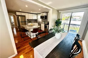 143 River Vue Ave, Warwick, RI 02889 - Photo 9