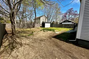 143 River Vue Ave, Warwick, RI 02889 - Photo 23