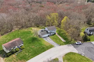 25 Robin Way, Westerly, RI 02891 - Photo 3