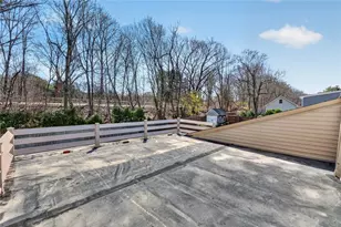 2338 Cranston St, Cranston, RI 02920 - Photo 13