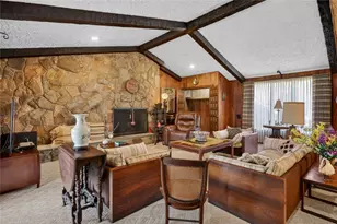 2338 Cranston St, Cranston, RI 02920 - Photo 7