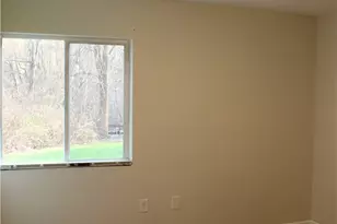 130 Fordson Ave, Cranston, RI 02910 - Photo 23