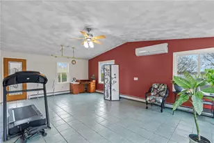 37 Carlson Cir, West Warwick, RI 02893 - Photo 7