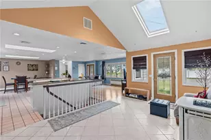37 Carlson Cir, West Warwick, RI 02893 - Photo 15