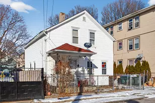 31 Sassafras St, Providence, RI 02907 - Photo 3