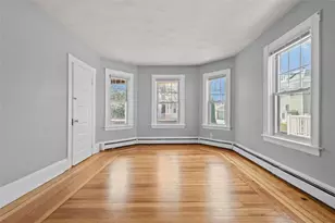 16 Maplehurst Ave, Providence, RI 02908 - Photo 5