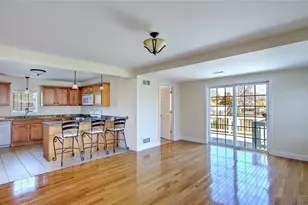 31 Garfield Ave, Bristol, RI 02809 - Photo 15