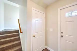 31 Garfield Ave, Bristol, RI 02809 - Photo 13