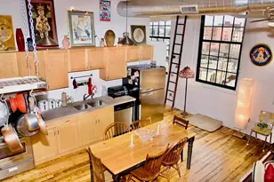 28 Bayley St, Pawtucket, RI 02860 - Photo 5