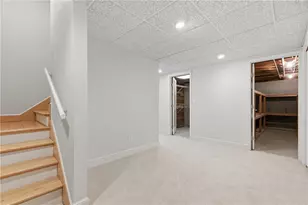 46 Timberland Dr, Lincoln, RI 02865 - Photo 47