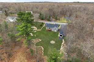 380 Ledge Rd, Coventry, RI 02816 - Photo 7