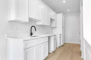 50 Murray St, Providence, RI 02909 - Photo 9