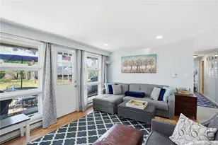 17 Gloucester St, Warwick, RI 02886 - Photo 19