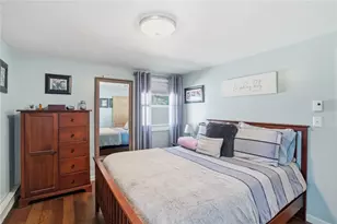 17 Gloucester St, Warwick, RI 02886 - Photo 25