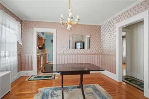 122 Caporal St, Cranston, RI 02910 - Photo 9