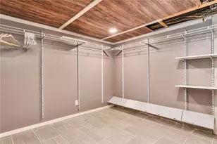104 Larkin Ave, Warwick, RI 02886 - Photo 19