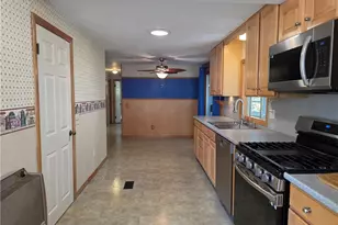 1 Hopkins Ct, Coventry, RI 02816 - Photo 11