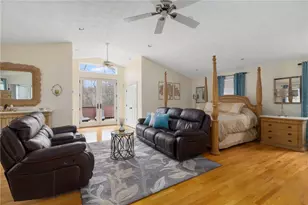 99 Blackstone Ave, Warwick, RI 02889 - Photo 21