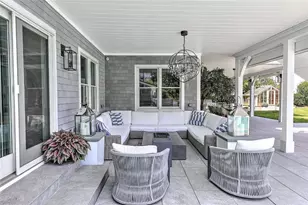 105 Heidi Dr, Portsmouth, RI 02871 - Photo 11